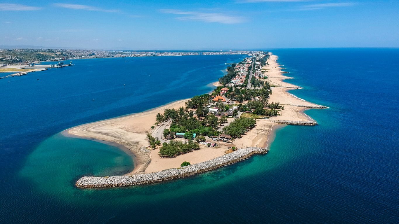 Angola travel photo 8